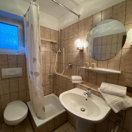 Апартаменты Haus Dwarsloeper, 1 Куксхафен